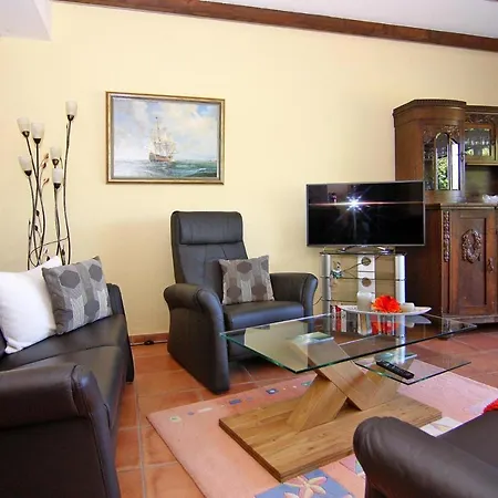 Holiday home Cottage, Island Of Poel Timmendorf